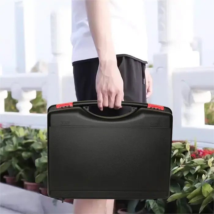 Valise légère avec éponge