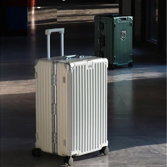 Valise extra large de 26 à 32 pouces, bagage de voyage multifonctionnel, valise à cadre en aluminium