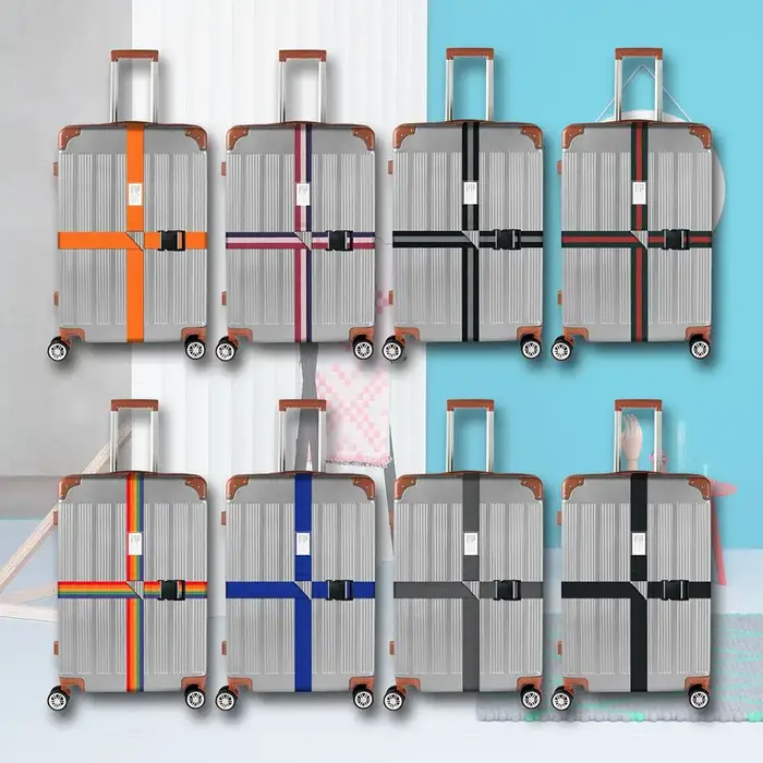 Sangles de valise arc-en-ciel avec étiquette nominative