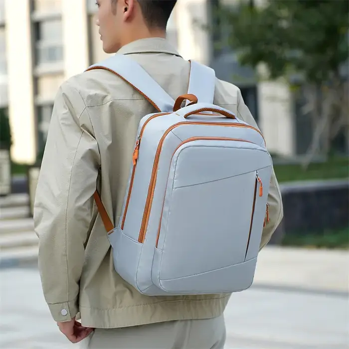 Sac à dos de loisirs à la mode européenne et américaine
