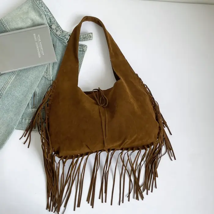 Sac à bandoulière en velours de marque supérieure, sac à main à pompon tendance demi-lune sous les b