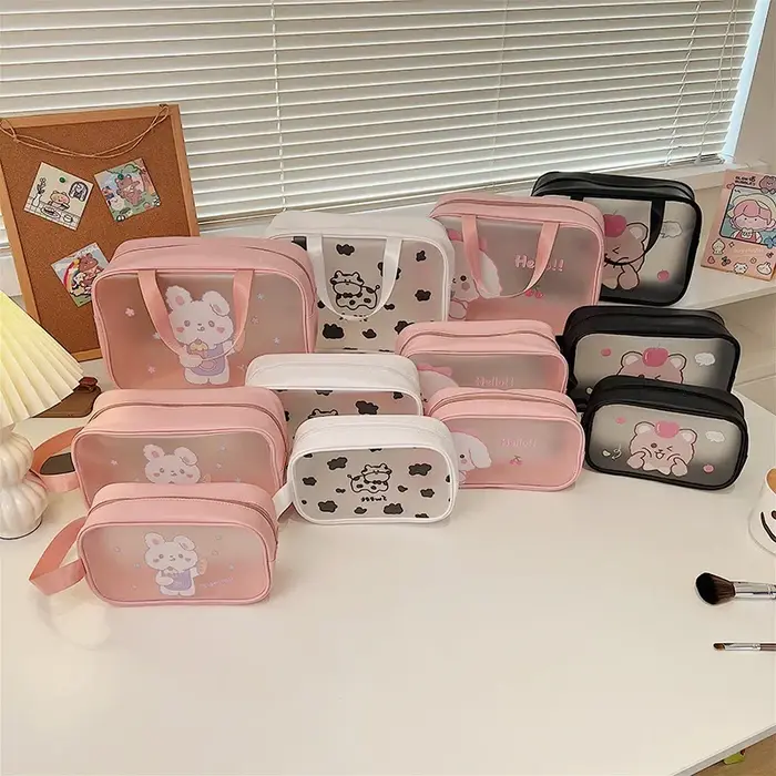 Trousse de toilette transparente pour femme