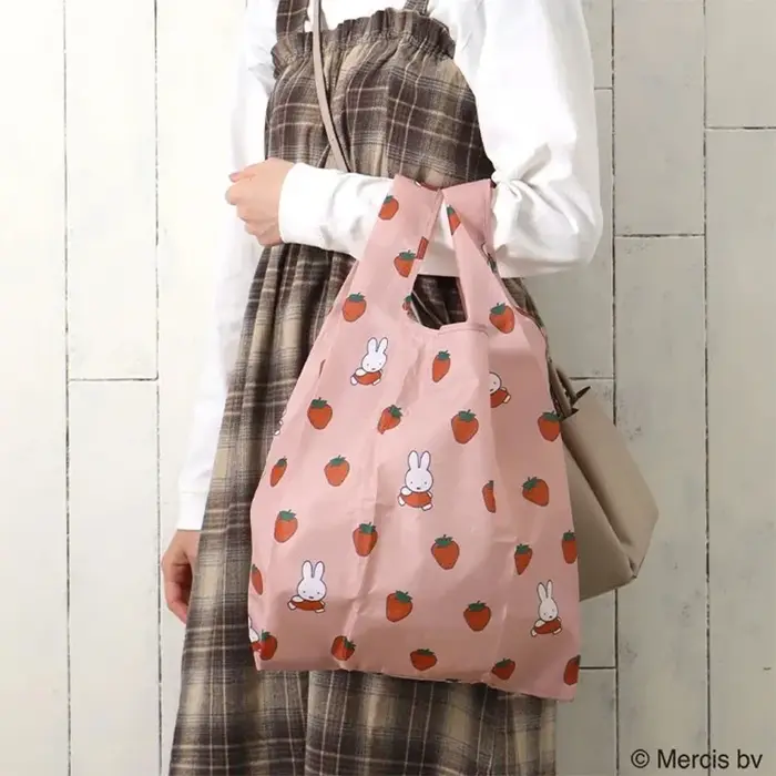 Kawaii Miffy – sac de courses Portable pliable de grande capacité à motifs de fraises