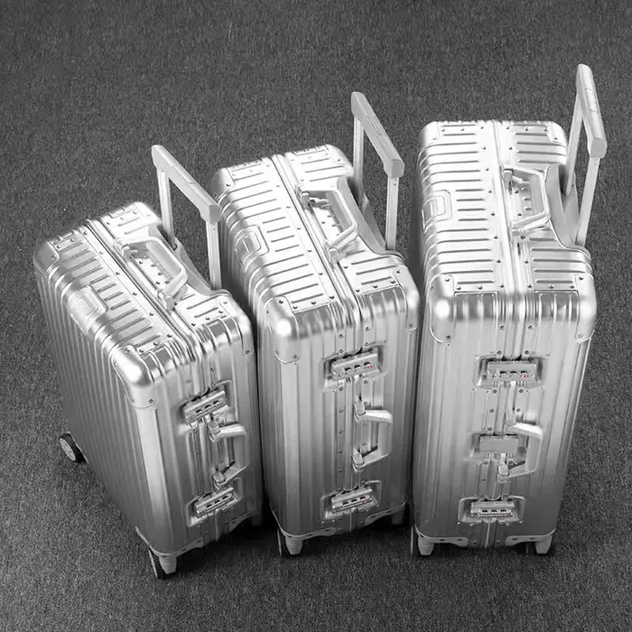 Tous les bagages en aluminium 20/22/24/26/29 pouces 100% valise en alliage d'aluminium et de magnésium mot de passe boîtier de chariot valises de voyage de cabine
