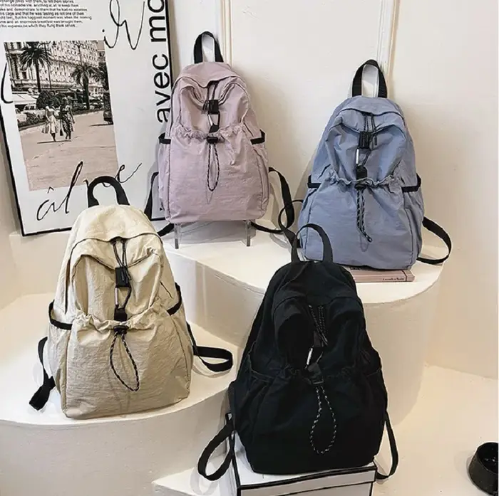 Sac à dos de grande capacité pour femme, sac à dos décontracté, sac étudiant léger, abonné design, documents scolaires, mode initiée, luxe