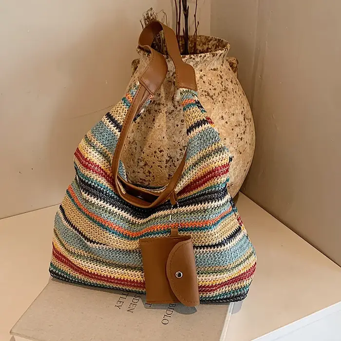 Sac fourre-tout tissé à la main grande capacité pour femme, sac de transport tendance style INS, sac de plage pour les vacances et les voyages quotidiens