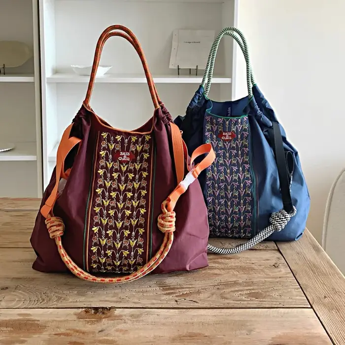 Sac à bandoulière brodé de style bohème