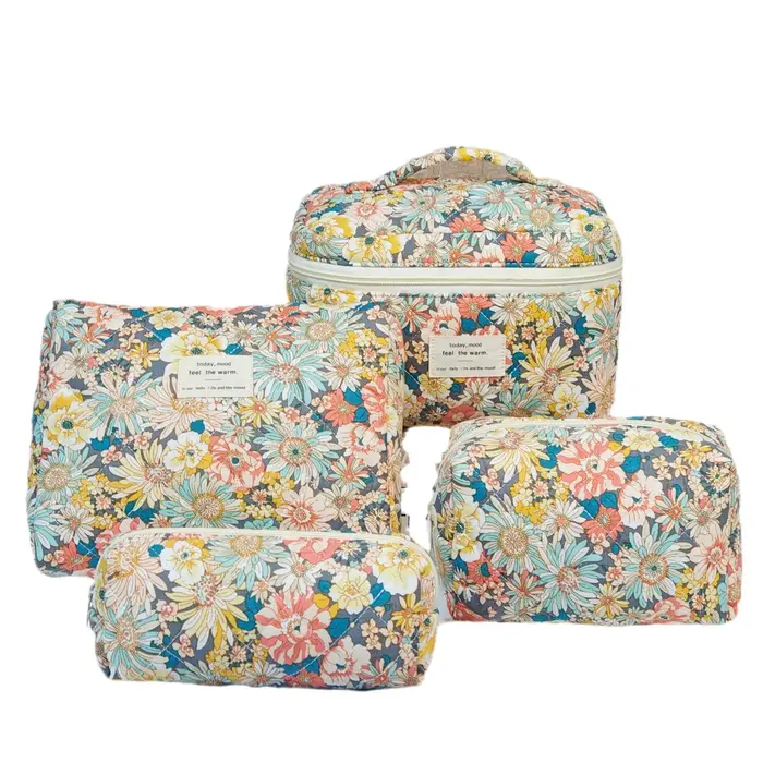 Trousse de maquillage pratique de voyage de grande capacité Matériau polyester floral Style frais et doux Match quotidien Ultra léger résistant à l'usure...